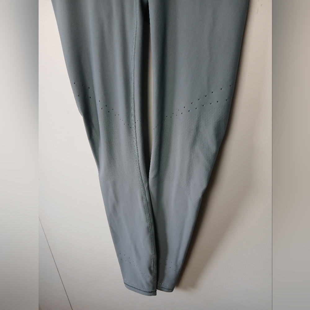 lululemon athletica Teal Blue High-Rise Leggings 4 - Picture 4 of 16